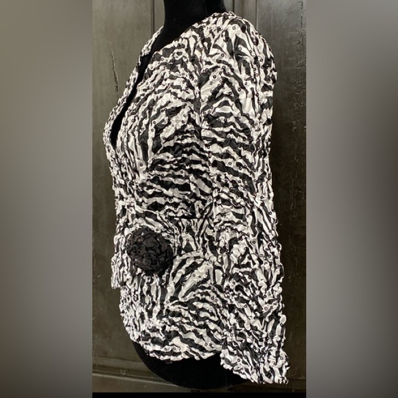 Jackie Jon Black /White sequence zebra pattern jacket Top - Size Small - Picture 2 of 12